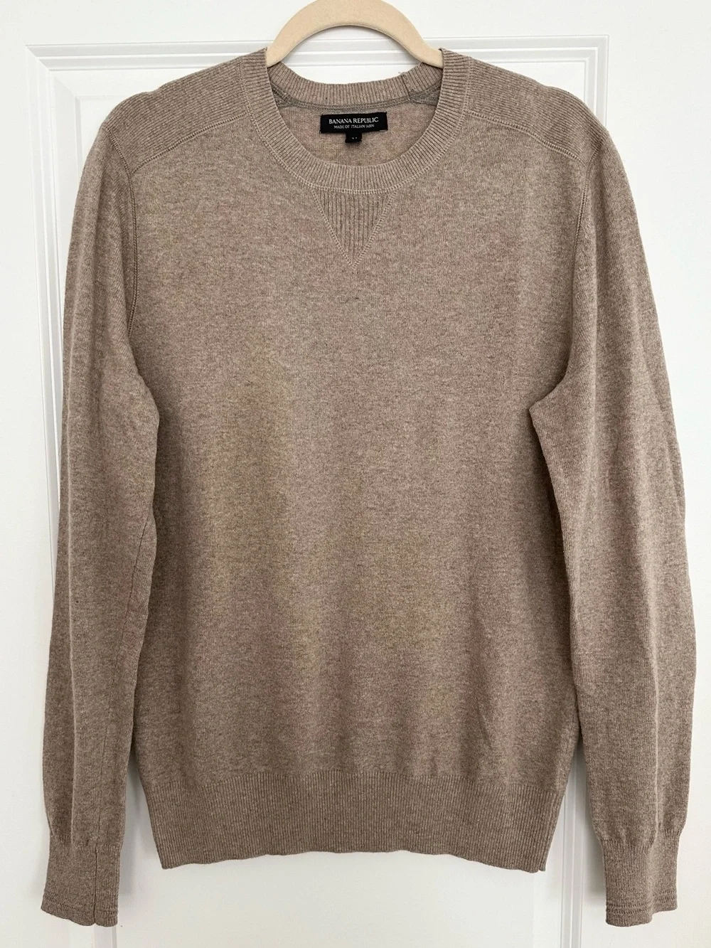 Banana Republic Merino Wool Fall Italian Yarn Heathered Taupe Crewneck Sweater